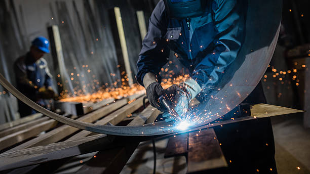 Plano, IL Welder & Metal Fabrication Company